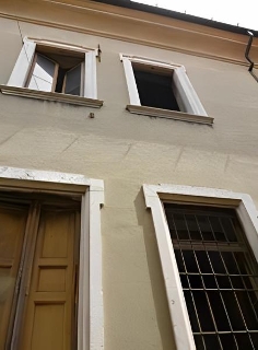 zoom immagine (Palazzo 1736 mq)