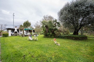 zoom immagine (Casa singola 344 mq, soggiorno, 3 camere, zona Abano Terme)