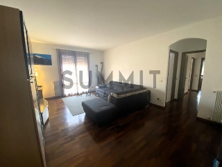 zoom immagine (Appartamento 123 mq, soggiorno, 3 camere, zona Santa croce)