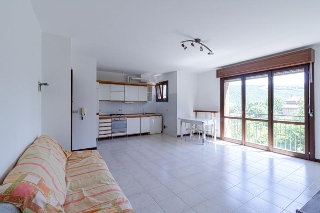 zoom immagine (Appartamento 86 mq, 2 camere, zona San Benedetto del Querceto)