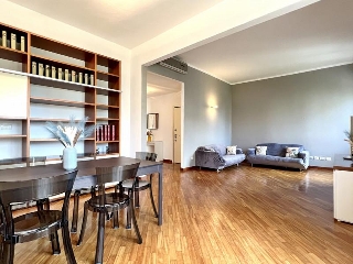 zoom immagine (Appartamento 142 mq, soggiorno, 3 camere, zona Lavagna - Centro)