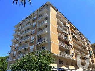 zoom immagine (Appartamento 60 mq, soggiorno, 1 camera, zona Villa Gordiani)