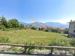 zoom immagine (Terreno 1915 mq, zona Castellano)
