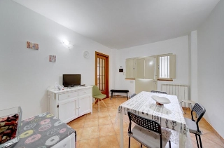 zoom immagine (Appartamento 75 mq, 2 camere, zona Borgata Vittoria)