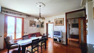 zoom immagine (Appartamento 77 mq, soggiorno, 2 camere, zona Montaione)