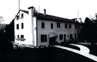 zoom immagine (Villa 179 mq, soggiorno, 2 camere, zona Bassano del Grappa)